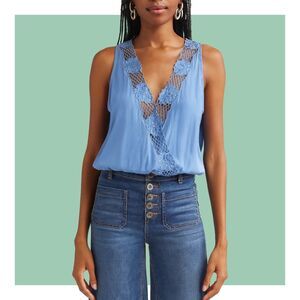Ramy Brook Daisy Blue V-Neck Peekaboo Embroidered Sleeveless Blouse Top XS NWT